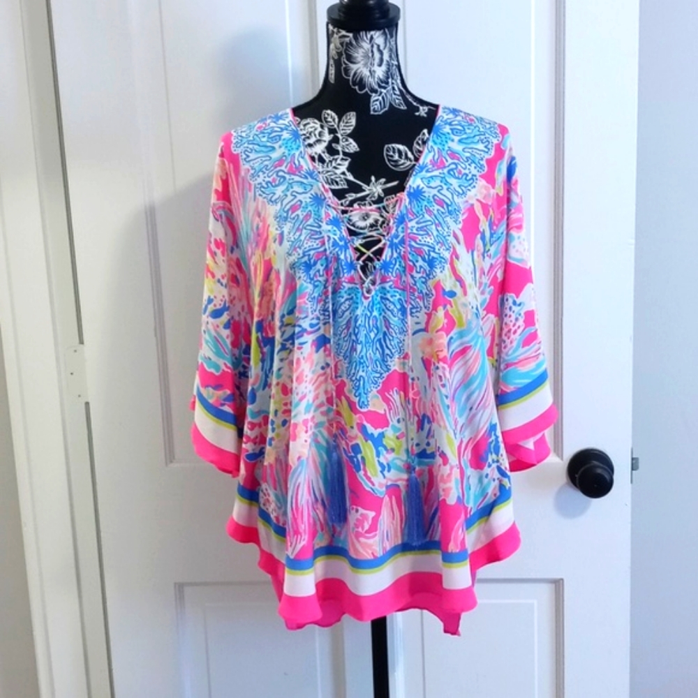 🆕 🦄VERY HTF Lilly Pulitzer🦄 - Lettie Silk Top